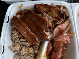 Roy's Hickory Pit Bar-B-Q