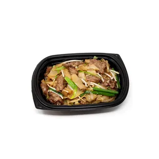 Beef Chow Fun

Wide rice noodles stir-fried with beef, bean sprouts, green onions and white onions.