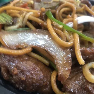 Beef Lo Mein