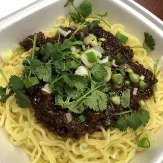 Spicy Minced Lamb Lo Mein