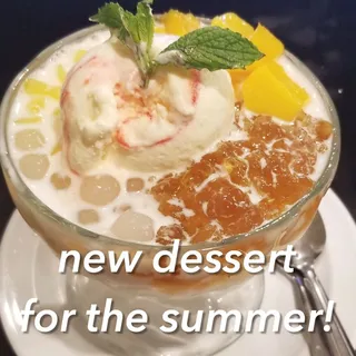 Steamed Peach Gum with Papaya & Milk