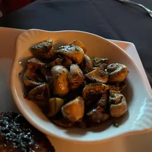 Mushrooms 9/10