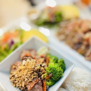 Lunch Specials everyday! 11:00 am - 2:00 pm