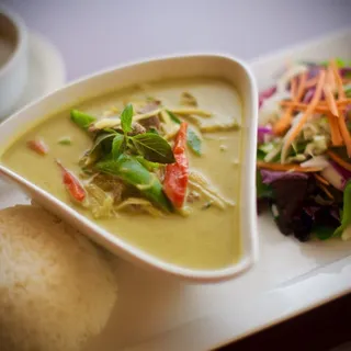 S17. Green Curry Lunch