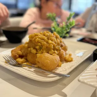 FRIED SHRIMPS WITH CORN IN SALTED EGGYOLK