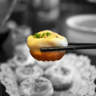 Pan Fried Buns | @whaevaeats