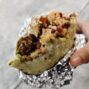 Carne asada super burrito.