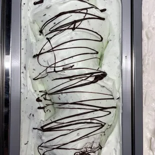 Mint chocolate chip gelato