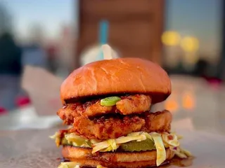 Avanti Food & Beverage