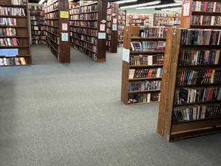 Gardner's Used Books & Music