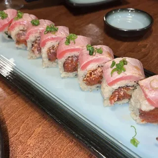Spicy Tuna Tataki Roll