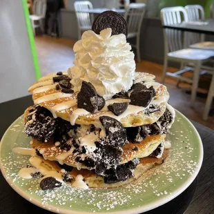 cookies and cream oreo extreme pancakes