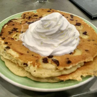 Banana Chocolate Chip Pancakes