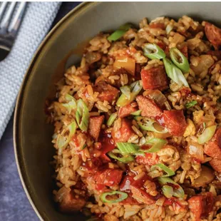 The ultimate breakfast bowl with fried rice, turkey sausage, scrambled eggs, bell peppers, and green onions tossed in special sauce. Brunch