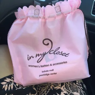 Cute shopping bag.