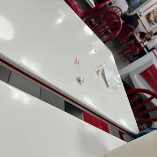 I have not ever been to an in n out where it looks like this and we had to clean our own table