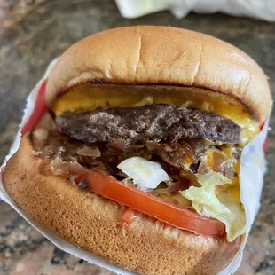 ows a close up of a hamburger