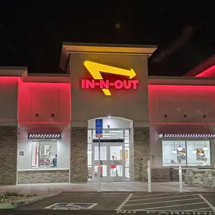 Parker In-N-Out is open for Business Parker Barbies!!!