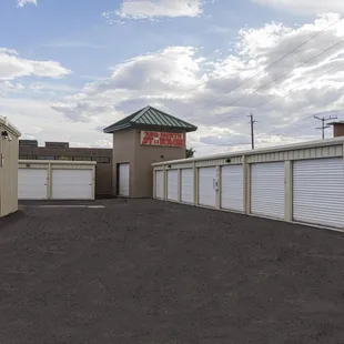 Units are accessible 24/7