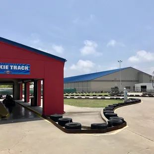 Rookie track...