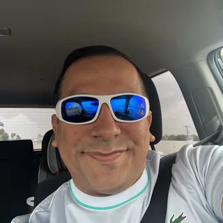 Luis O.