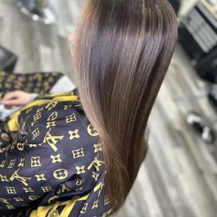 This young lady was ready to get some highlights back in her life!