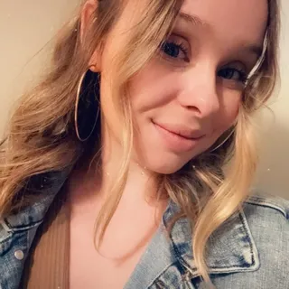 Kelsey W.
