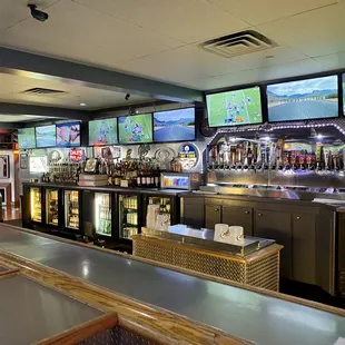 sushi and sashimi, interior