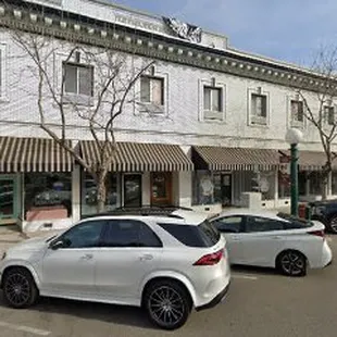 Location-Outside View. Plenty of parking and parking structure across the street