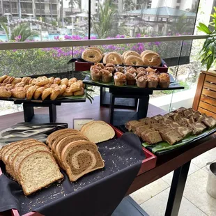 cold breakfast buffet bar $40