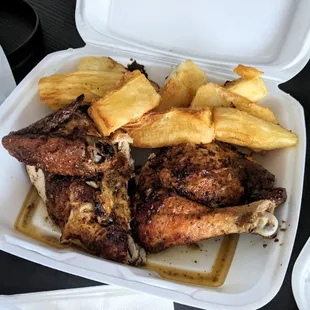 1/2 chicken and yucca fries
