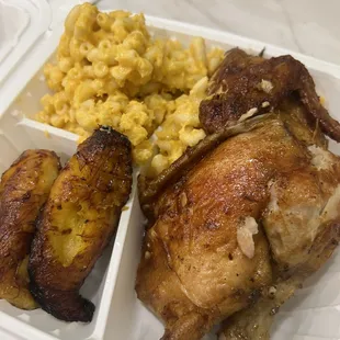 Half chicken with mac and plantains