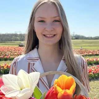 Sophie M.