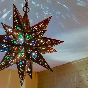 Tucson's Top MicroNeedling Esthetician. Best Esthetician Tuscon. Local Brows. Local Sugaring. Local Anti-Aging Wellness &amp; Treatments.