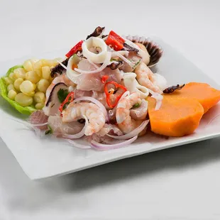 Ceviche Mixto