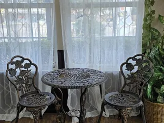 Triple Bee Bakery & Boutique