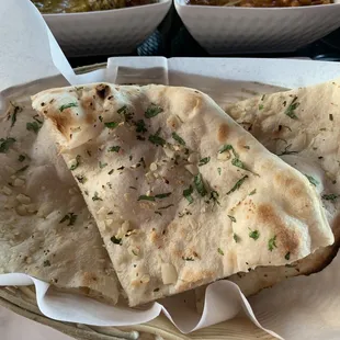Garlic naan