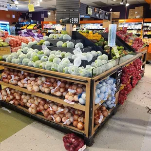 a produce section of a grocery store