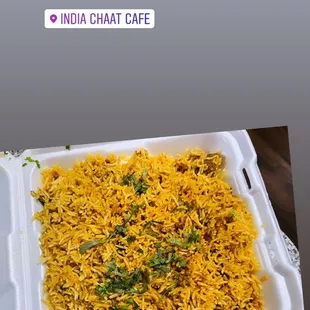 a picture of a take out box of food