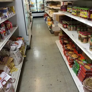a grocery store aisle