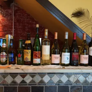 Has many wines and beer that go perfectly with the meal