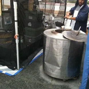 Pulling out hot naan