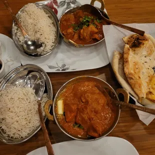 Butter chicken,  vandaloo, garlic naan, and basmati rice!