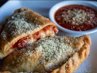 Broadway Plates And Pints