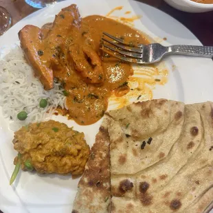 Butter chicken, noon bread
