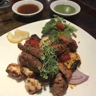 TANDOORI MIX GRILL