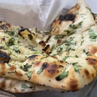 Garlic naan