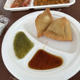 Samosa Plate (2 pcs)