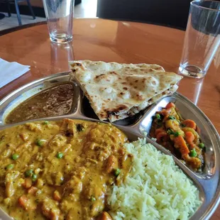 Delicious veg combo with Navrattan Korma!