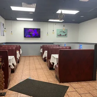 Standing in entry looking left, seating area